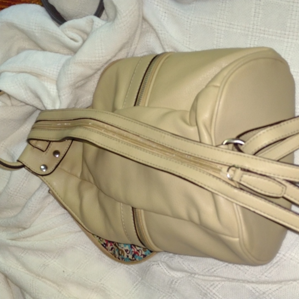 Nine West Backpack 🎒 - Picture 3 of 3